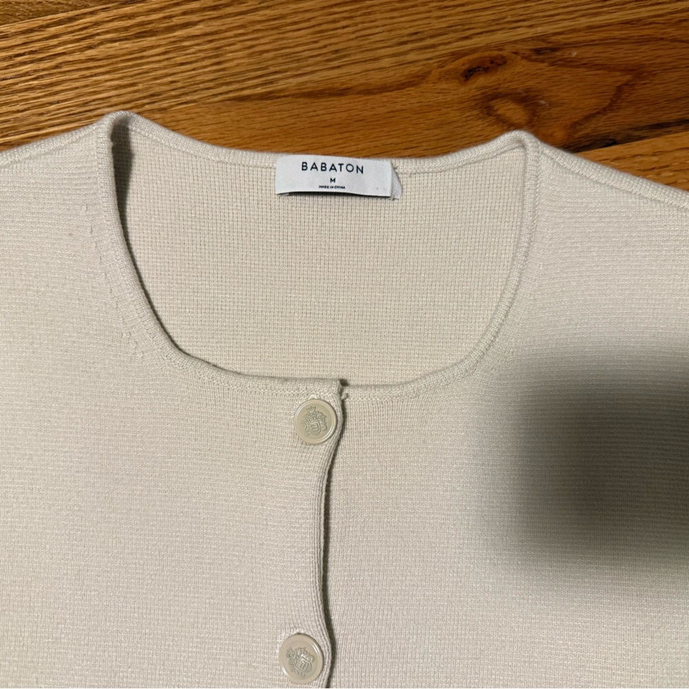 Aritzia Babaton Notable cardigan - matte pearl, M - Picture 4 of 9